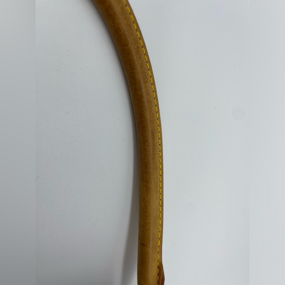 Louis Vuitton Monogram Looping Shoulder Bag - Picture 7 of 15